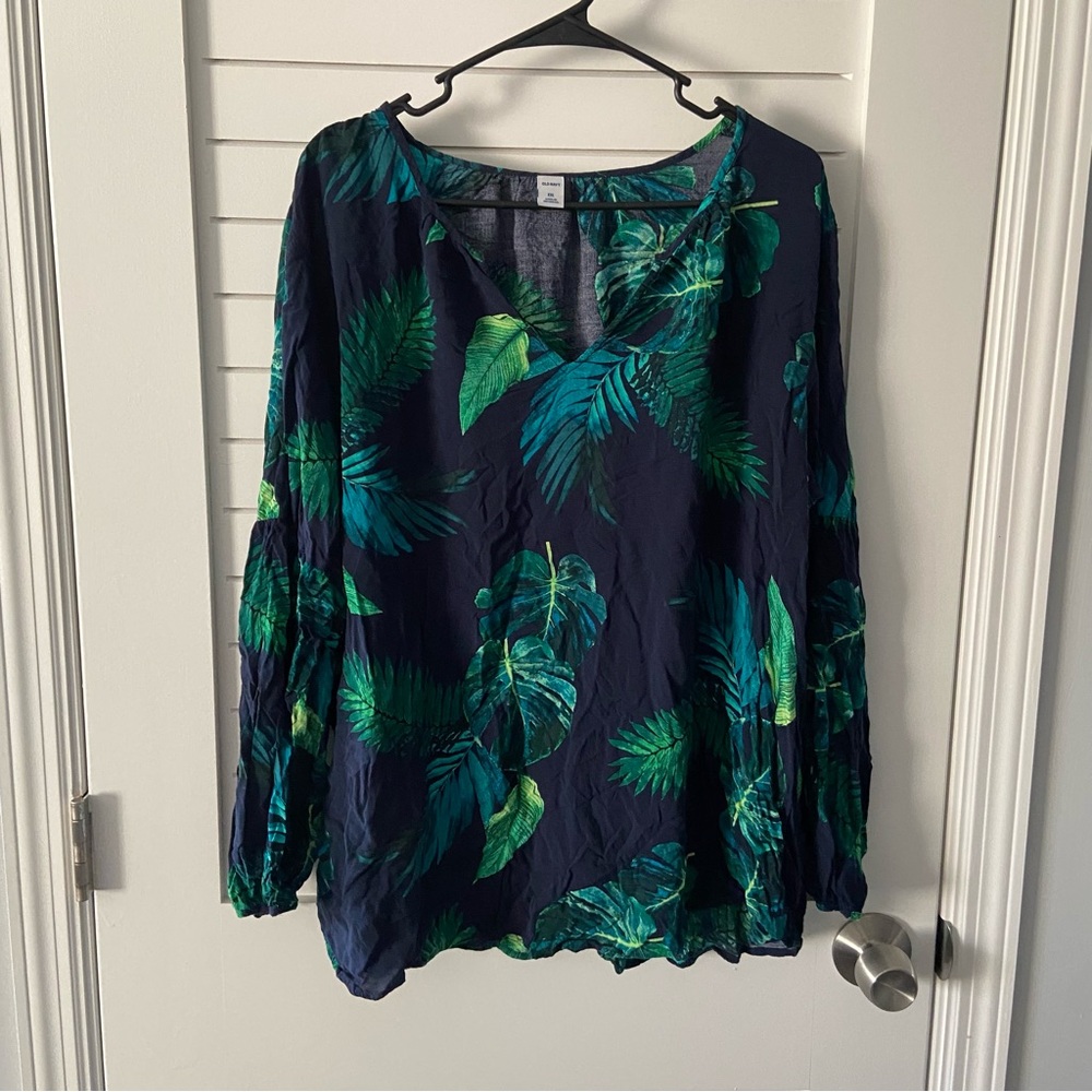 Old Navy Long Sleeve Top Size XXL